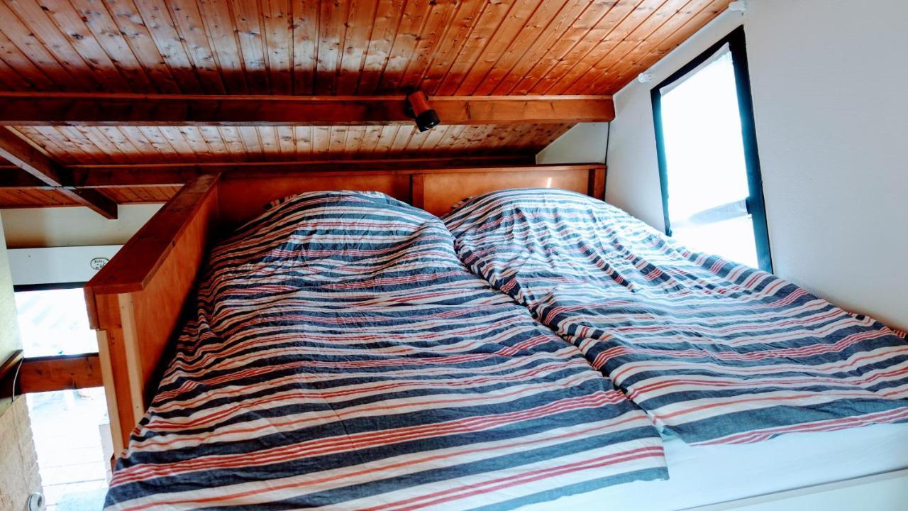 Oude-Tonge Holiday House Near Fishing Waters Luaran gambar